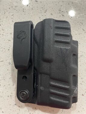 DeSantis Slim-Tuk Black Kydex Holster Ambidextrous p365